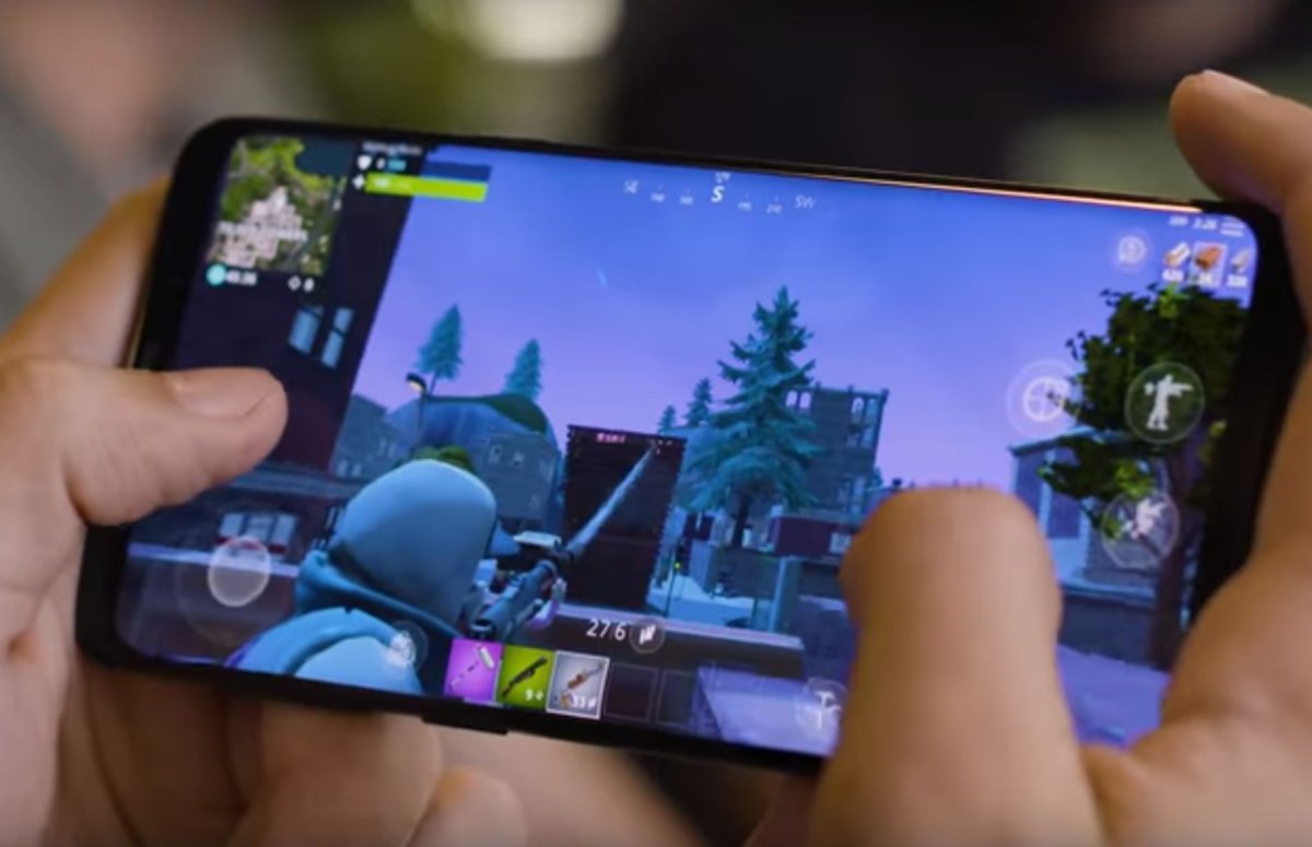 Playing Fortnite on Android