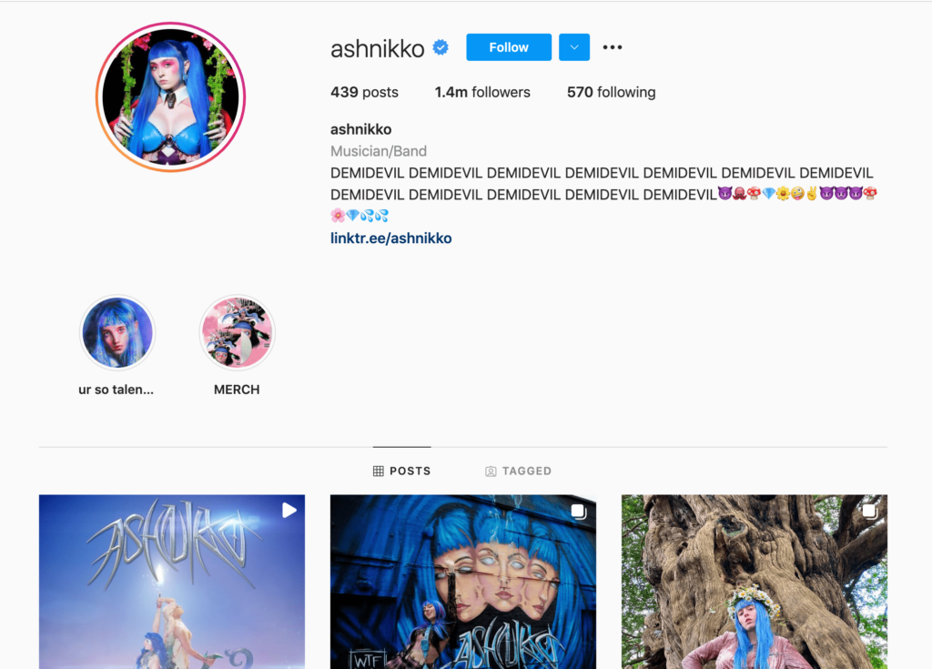 music influencer