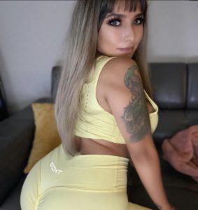 30 Best OnlyFans Girls to Follow in 2024 - AhaSave